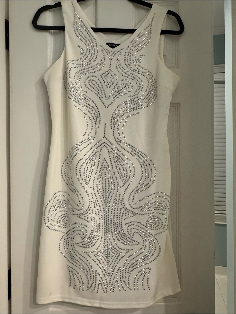 Audrey Ann White Sleeveless Studded Sheath Dress